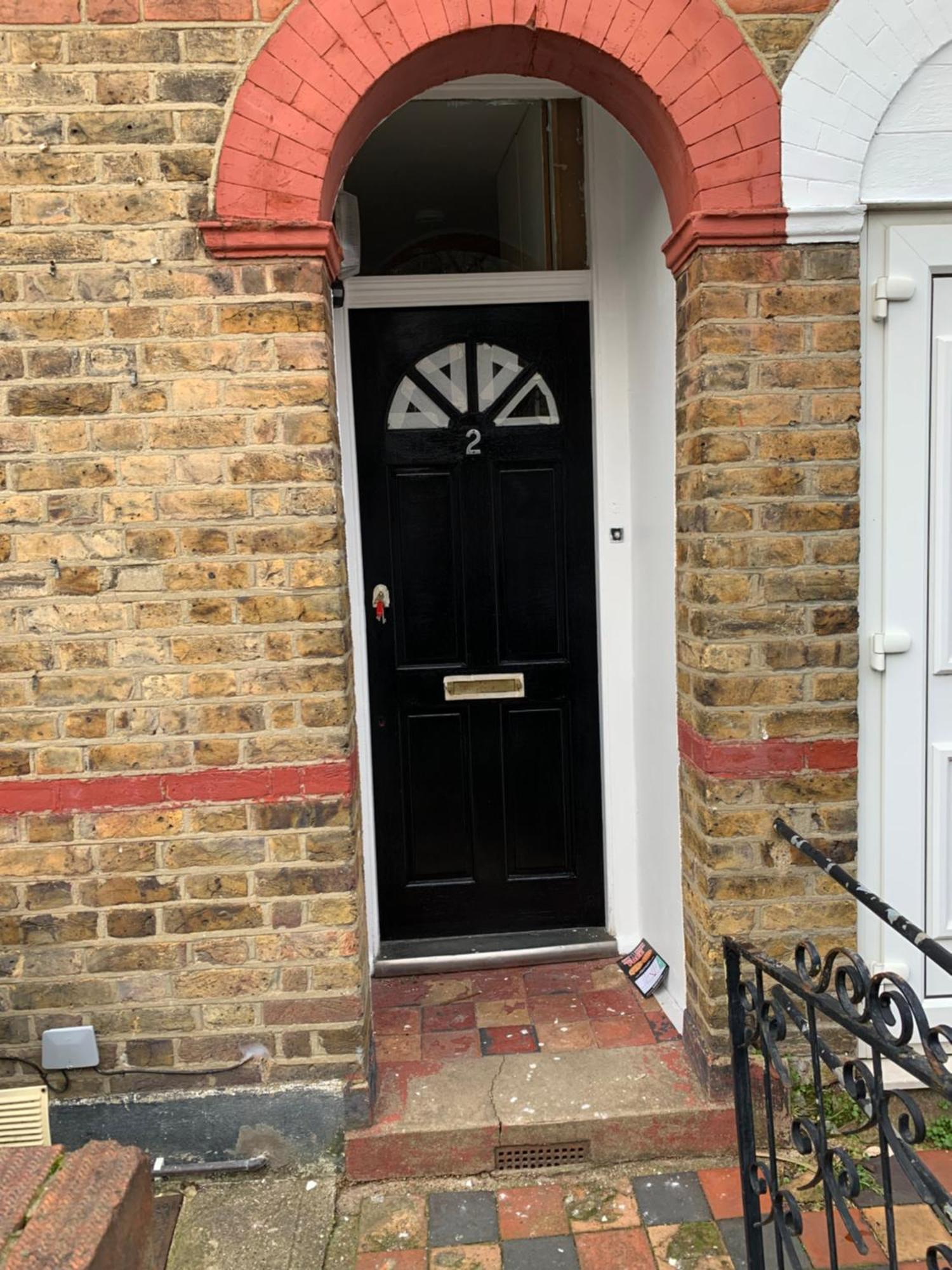 35 Mins To Central London. 3 Bedrooms. 2 Bathrooms With Garden Exterior foto